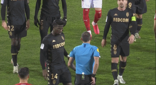 法媒：巴黎FC想签下坎特，他与吉达联合的合同仅剩不到一年