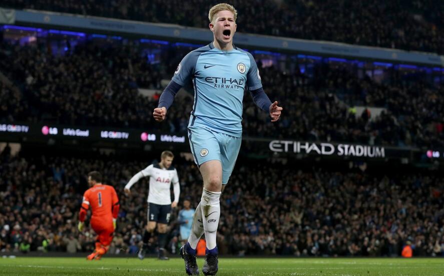 球场角力，美国和巴拉圭热身赛补时阶段发生大规模冲突